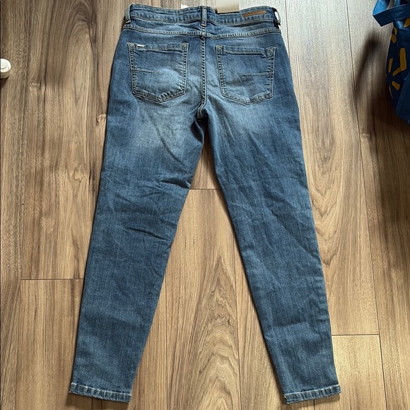 Women's Skinny Jeans in Deep Blue - Picture 5 of 7